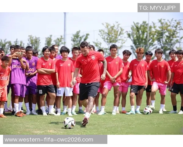 激情四溢的4月29号足球赛即将开幕球迷们准备好为心爱的球队呐喊助威了吗